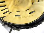 Easton Nefp2000 Natural Elite Womens 33    Softball Catchers Mitt Rht Soft Leather