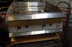 Cooking Perfor Group Crcpg24nl 24  Gas Countertop Radiant Charbroiler 80 000 Btu