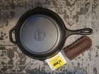 Lodge Cast Iron Chef Collection Skillet 10  With Lodge Leather Pan Handle Holder