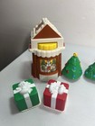 Vintage Fisher Price Little People Christmas Village 2002