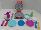 Play-doh Accesories Lot Kitchen Creations Red Burger Plates Toy Collectibles