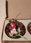Vintage Pair Of Geese Wreaths 2n1 Ornamental Magnets  8656 W original Box Taiwan