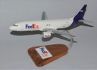 Fedex Express Boeing 737-400f Desk Top Display Wood Jet Model 1 100 Sc Airplane