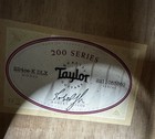 Taylor 224ce-k Deluxe Acoustic-electric Guitar    Hardshell Case 