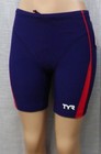  119 99 Tyr Carbon Women   s 6    Tri Shorts  Navy red  Size M