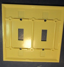 Art Deco Ribbed 2 Ganged Ivory Switch Cover Plate Circle F Bakelite 1802-i