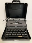 Vintage 1948 49 Royal Quiet De Luxe Portable Typewriter Grey   Black W case 