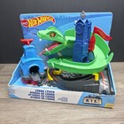 Hot Wheels City Play Set - Cobra Crush -  2017 Mattel Model Fnb20 - Original Pkg