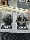 Avp Alien Vs Predator Limited Edition Mini-bust 2-pack Set  5142 25 000