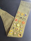 Vintage 1960s Girl Scouts Of America Canteen   Patch Sash With 18 Merit Badges 