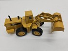 Ertl Cat Caterpillar 988b Wheel Loader 8 5 Inch Yellow Diecast Toy