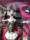 2022 Monster High Reel Drama Draculaura Figure New In Hand Ships Fast