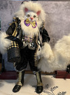 Mark Roberts  cat Of Many Hats  Limited Edition 25  Cat Figurine  39 Of 300