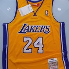 Kobe Bryant Signed Los Angeles Lakers Home Jersey  24 With Coa
