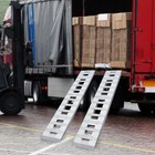 2pcs Aluminum Trailer Ramps Truck Car Auto Trailer Ramps Loading Ramps Silver