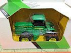 1 64 John Deere Tractor Model 8850 Sealed Stock  575 Light Green Variation