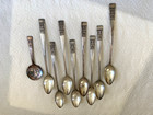 Vintage Community Silverplate Coronation Pattern 8 Iced Tea Spoons   Bon Bon