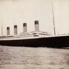 1 200 Titanic Funnels  With Exterior Pipes And Triple Whistles