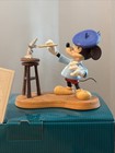 Walt Disney Classics Mickey Mouse Creating A Classic  1217927 W  Coa