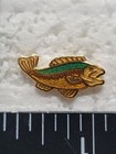 Fish Hat Lapel Pin Pin Back Used  n1432 