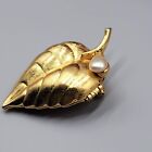 Vintage Avon Solid Perfume Compact Brooch Glace Leaf Gold Tone Empty 2 25 