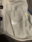 Nike Mens Running Trail Vest Gray Nwt Size L   Xl N1008660-008 Lightweight
