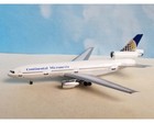 Aeroclassics Ac411359 Continental Micronesia Dc-10-10 N68042 Diecast 1 400 Model