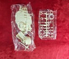 Lost In Space The Robot - Polar Lights Model Kit 5030  1997  - New Open Box