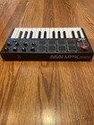 Akai Mpk Mini 25-key Synth Midi Keyboard Controller Usb Pad Black red