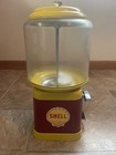 Shell Gasoline   Oil Bubblegum Machine--25 Cent--beaver Brand--works And Has Key