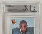 Gale Sayers Hof 77 Signed 1968 Topps Card Jsa   Beckett Auto 10 Chicago Bears 