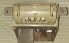 Vintage 1947-48 Oem Gm Chevy 986146 Am Thumbwheel Pushbutton Car Radio  No Cover