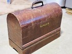 Antique 1920s Singer Sewing Machine Model 99 Wooden Bentwood Case   Knee Control
