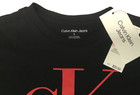 Calvin Klein Boy s T-shirt Sz 6 Black W  Red Logo Short Sleeve New
