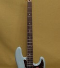 037-4530-504 Squier By Fender Classic Vibe  60s Jazz Bass Daphne Blue