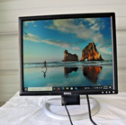 Dell 1907fpvt 19  Lcd Monitor With Dvi-vga-4-usb Ports With Stand And Power Cord