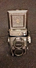 Yashica Mat-124g Tlr Camera Black 120mm Film Format With Case
