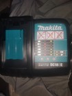 Makita Dc18se 7 2-18v Li-ion ni-mh Battery Charger  Charges 1 Battery