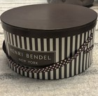 Henri Bendel Ny Hat Box Lg Brown white Exc  Cond  Dia  14      Circ  44 5   