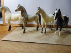 Lot Of 4 Vintage Model Horses  Hartland   Breyer