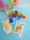Love Is    Mixed Flavors Sealed Box 100 Pcs Assorted Bubble Valentine Gift