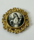 Lot Of 4 Vintage Catholic Jewelry Brooch Pins   Pendant Sacred Heart Mary Saint