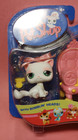 Littlest Pet Shop 2006  148 White Cat With Bed Nib