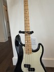 Fender American Professional Precision Bass Maple Fingerboard Black