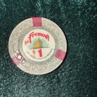 Hotel Fremont  Las Vegas   down-town  Nevada   1 Casino Chip  Gray