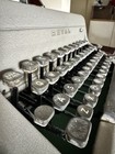 Vintage Royal Quiet De Luxe Typewriter     Working  Original Case   Ribbon