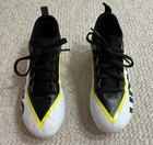 Umbro Pivot Boy s Size 13 Youth Kids White Black Soccer Cleats Shoes