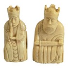 Lot Of 32 Isle Of Lewis Chessmen British Museum Replica Chess Pieces Cream white