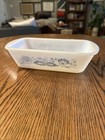 Vintage Milk Glass Glasbake Blue Onion Pattern 1 5 Qt Loaf Pan Baking Dish
