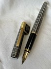 Rare 1978 Pilot Vintage Fountain Pen 18k Gold Nib-fine Check Pattern H278
